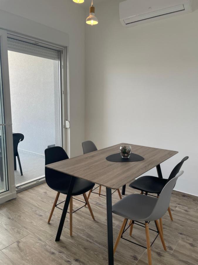 A&A Apartments By The Sea Trogir Zewnętrze zdjęcie