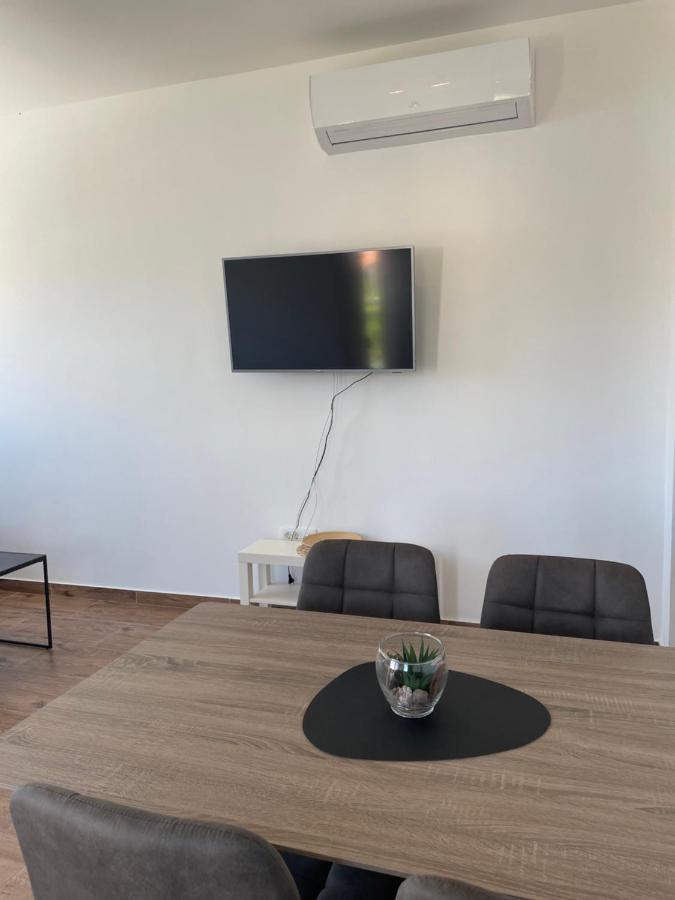 A&A Apartments By The Sea Trogir Zewnętrze zdjęcie