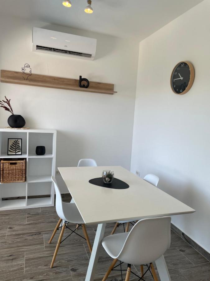 A&A Apartments By The Sea Trogir Zewnętrze zdjęcie